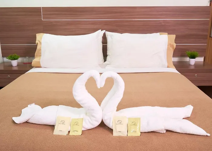 Rianne And Suites Hotell 3*