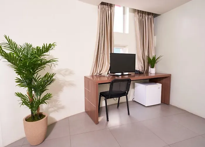 Hotell Rianne And Suites Cebu